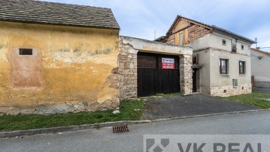 Prodej bývalé zemědělské usedlosti, pozemek 1.232 m, Chotíkov u Plzně