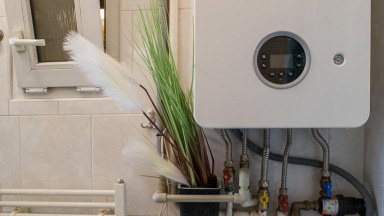 Prodej družtevního bytu 1+1 (32 m2), Terronská 959/63, Praha 6