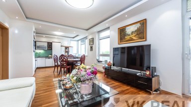 Prodej bytu 4+kk/B, OV, cca 92m2 vč. balkónu, ul. V Štíhlách 2051/4, P-4