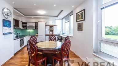 Prodej bytu 4+kk/B, OV, cca 92m2 vč. balkónu, ul. V Štíhlách 2051/4, P-4