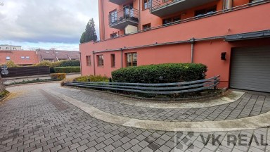 Pronájem GS, 16m2, ul. Zúžená 2400/1a, Praha 6 - Břevnov