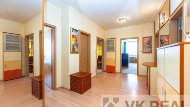 Pronájem bytu 4+kk s terasou a lodžií, cca 158m2, OV, ul. Voskovcova 1130,34, P5 - Barrandov