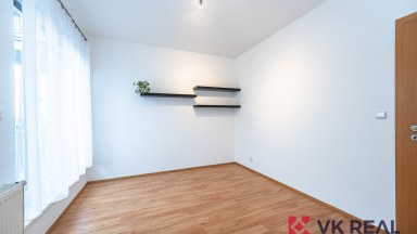 Pronájem bytu 3+kk/B/GS, 83m2, OV, Sazovická 457/24, P5 - Zličín