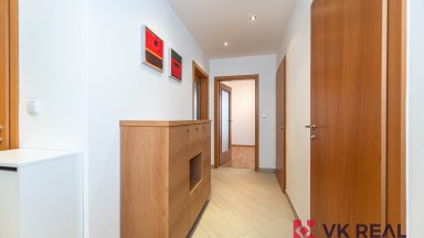 Pronájem bytu 3+kk/B/GS, 83m2, OV, Sazovická 457/24, P5 - Zličín