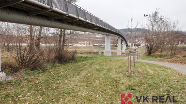 Prodej víceúčelové haly s pozemkem, Císařský ostrov, Praha 7 - Bubeneč