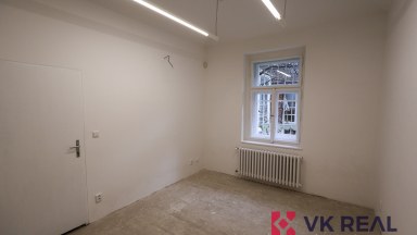 Pronájem kanceláře/obchodu 76m2, Bělohorská 235/91, Praha 6 - Břevnov