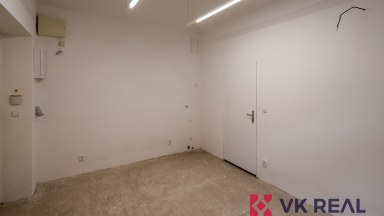 Pronájem kanceláře/obchodu 76m2, Bělohorská 235/91, Praha 6 - Břevnov