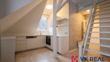 Pronájem bytu 1+kk, loft, 50m2, OV, Branická 904/157, Praha 4