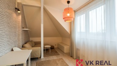 Pronájem bytu 1+kk, loft, 50m2, OV, Branická 904/157, Praha 4