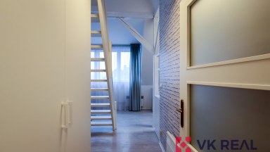 Pronájem bytu 1+kk, loft, 50m2, OV, Branická 904/157, Praha 4