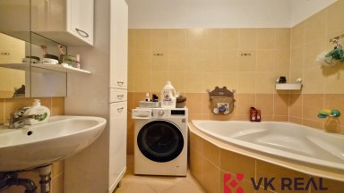 Pronájem bytu 2+kk/GS + sklep, 57m2, OV, Míšovická 455/10, P5 - Zličín