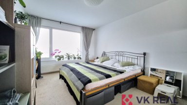 Pronájem bytu 2+kk/GS + sklep, 57m2, OV, Míšovická 455/10, P5 - Zličín