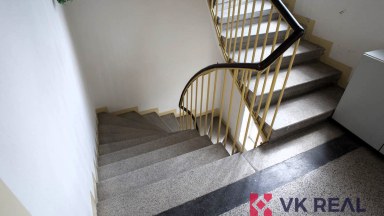 Pronájem bytu 2+KK, OV, 44m2, ul. Bělohorská 218/119, P-6 Břevnov