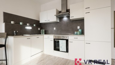 Prodej bytu 1+kk/S, cca 31m2, ul. Hodonínská 975/25, Plzeň