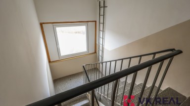 Prodej bytu 1+kk/S, cca 31m2, ul. Hodonínská 975/25, Plzeň