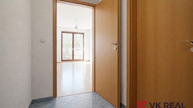 Pronájem bytu 2+kk/GS, 48 m2, Pod Klamovkou, Praha 5