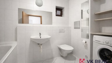 Pronájem bytu 2+kk/GS, 48 m2, Pod Klamovkou, Praha 5