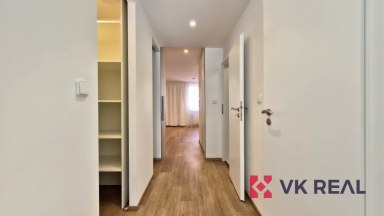 Pronájem bytu 3+kk s balkónem, 86 m² + 6 m², Plzeň – Bory, ul. Raisova