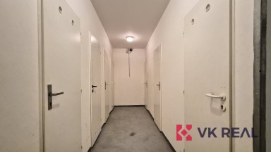 Pronájem bytu 2+kk, cca 70 m² s garážovým stáním a sklepem, Praha 6 – Veleslavín, ul. Lužná