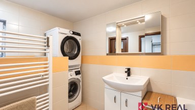 Prodej polyfunkční výnosové nemovitosti 657 m2, Rožnovská 16, Praha 20 - Horní Počernice