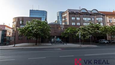 Pronájem kanceláře 18m² až 1000m² Plzeň