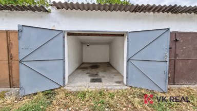 Prodej garáže, cca 16m2, vlastní pozemek, Plzeň, Doudlevce