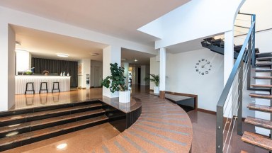 Prodej nebytového prostoru 18 m2, Peroutkova ul., Praha 5 - Malvazinky