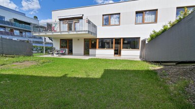 Prodej atypického bytu 3+kk s předzahrádkou a GS - 88 m2/133 m2 - V Edenu, Mníšek pod Brdy