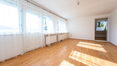 Prodej prvorepublikové vily, ul. Mořinská 101, Lety, Praha - Západ