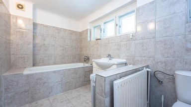 Prodej prvorepublikové vily, ul. Mořinská 101, Lety, Praha - Západ