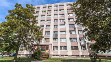 Prodej bytu 2+kk, 41 m2, OV, Na růžovém poli 2566, Kladno - Kročehlavy