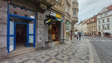 Prodej 45m2 nebytového prostoru. Karmelitská ulice, Praha 1