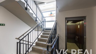 Prodej bytu 1+kk, OV, 32m2, ul. Bolevecká 474, Praha 15 - Horní Měcholupy