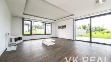 Pronájem RD 4+kk+pracovna a 2xšatna, cca 200m2, pozemek cca 500m2, Kyšice u Plzně