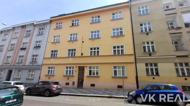 Prodej nebytového prostoru 1+kk, 32 m2, OV, ulice N. A. Někrasova 650/4, Praha 6 - Bubeneč