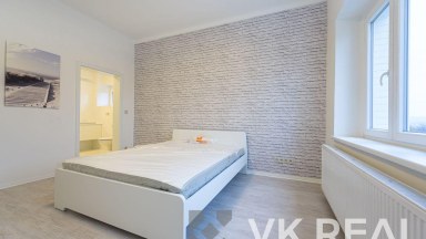 Pronájem bytu 3+kk/3xB s garážovým stáním, 94m2, OV, Branická 904/157, Praha 4