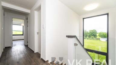 Pronájem RD 4+kk+pracovna a 2xšatna, cca 200m2, pozemek cca 500m2, Kyšice u Plzně