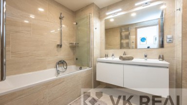 Prodej bytu 3+kk/L, sklep, garáž, OV, cca 120 m2 vč. příslušenství, luxusní lokalita