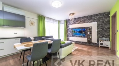 Prodej bytu 3+kk/L, sklep, garáž, OV, cca 120 m2 vč. příslušenství, luxusní lokalita